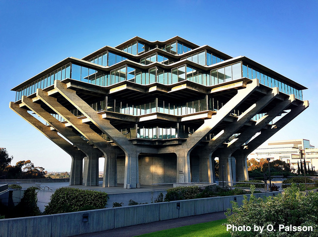 The Geisel Library, UC San Diego